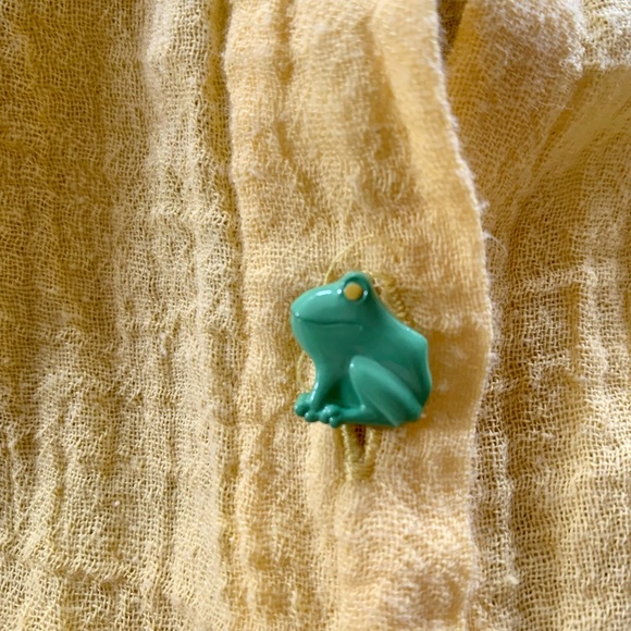 Frog Yellow Lightweight Shirt - Picture 5 of 5